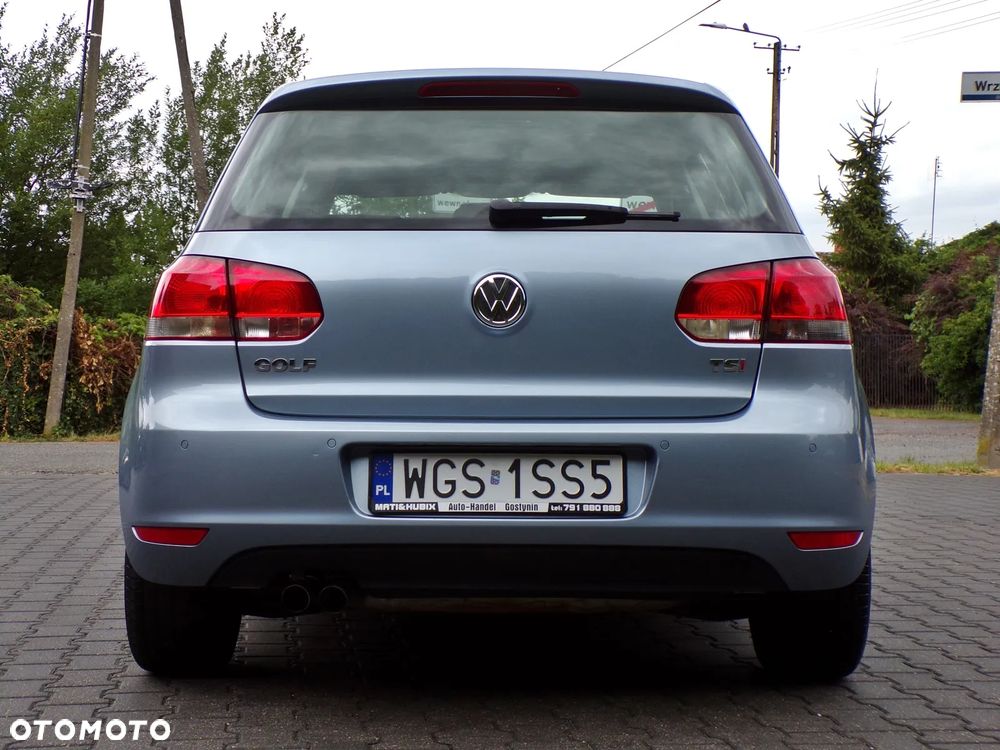 Volkswagen Golf - 10