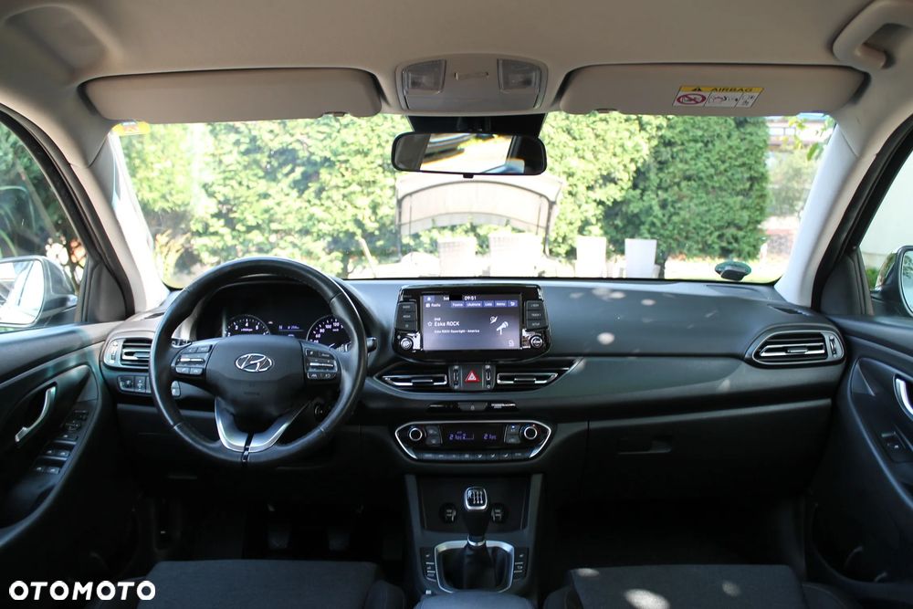 Hyundai i30 1.5 T-GDI 48V-Hybrid EDITION 30+ - 31