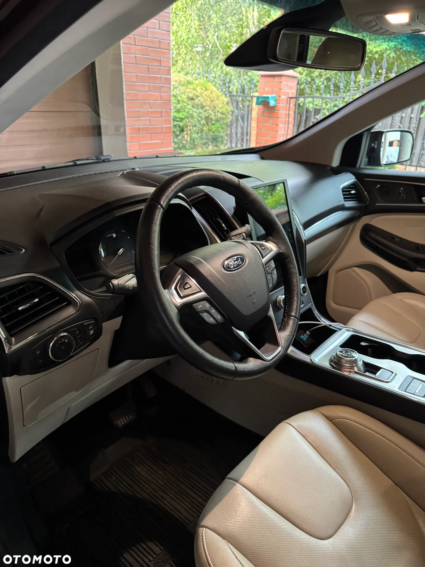 Ford Edge - 14