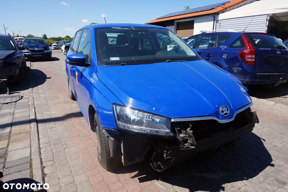 SKODA FABIA III NJ5 LIFT 5D HB 2020 LV5F 1.0 12V CHYE 60KM UDB NIEBIESKI na części - 7