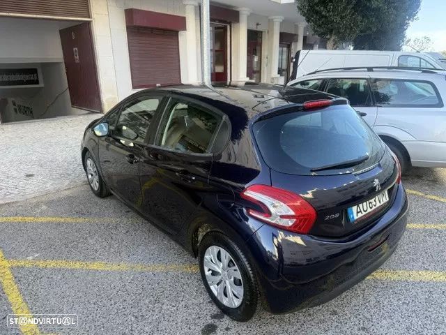 Peugeot 208 1.2 PureTech Access - 23