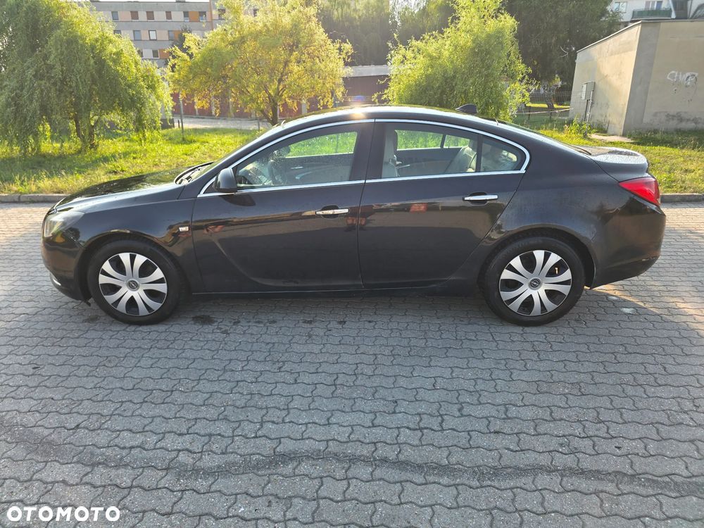 Opel Insignia 2.0 CDTI Edition - 10
