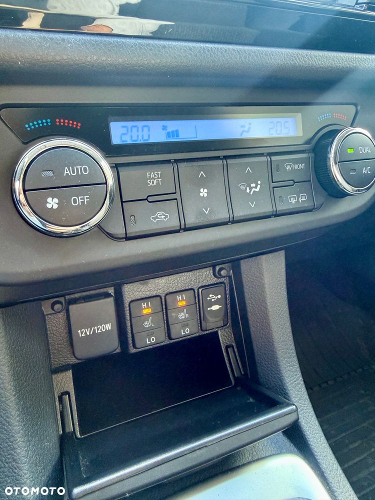 Toyota Corolla 1.6 Premium EU6 - 10