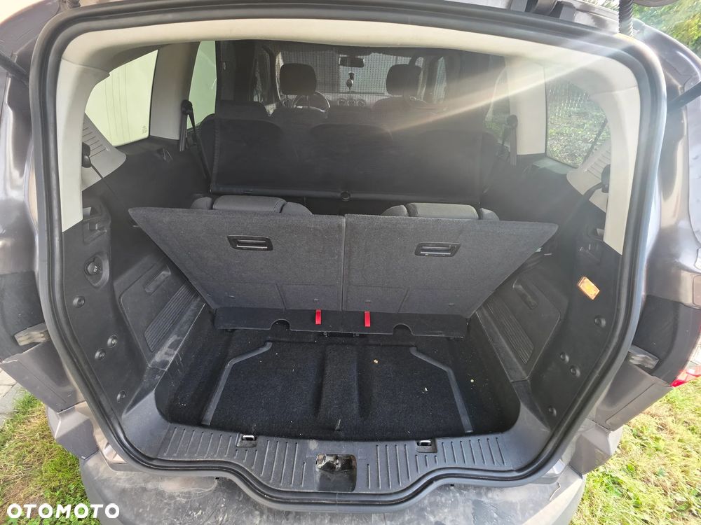 Ford S-Max 2.0 TDCi DPF Titanium - 11