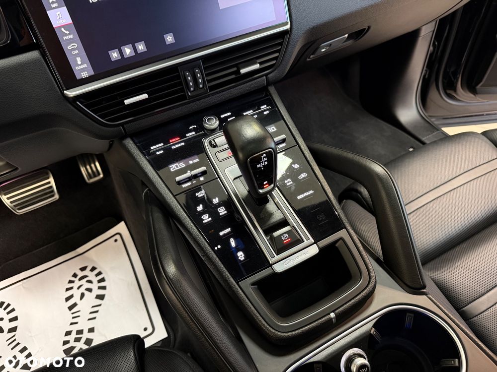 Porsche Cayenne S Tiptronic S - 29
