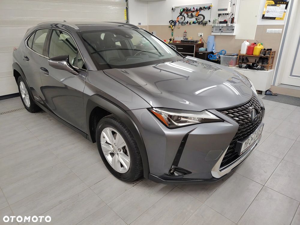 Lexus UX 250h Elegance 2WD - 16