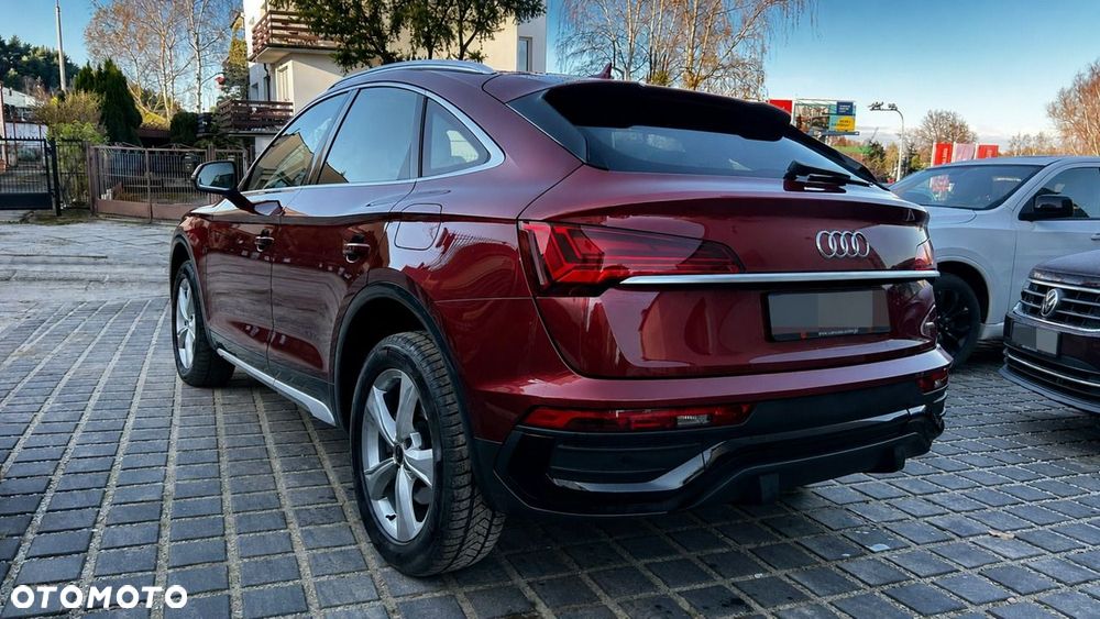Audi Q5 Sportback - 6