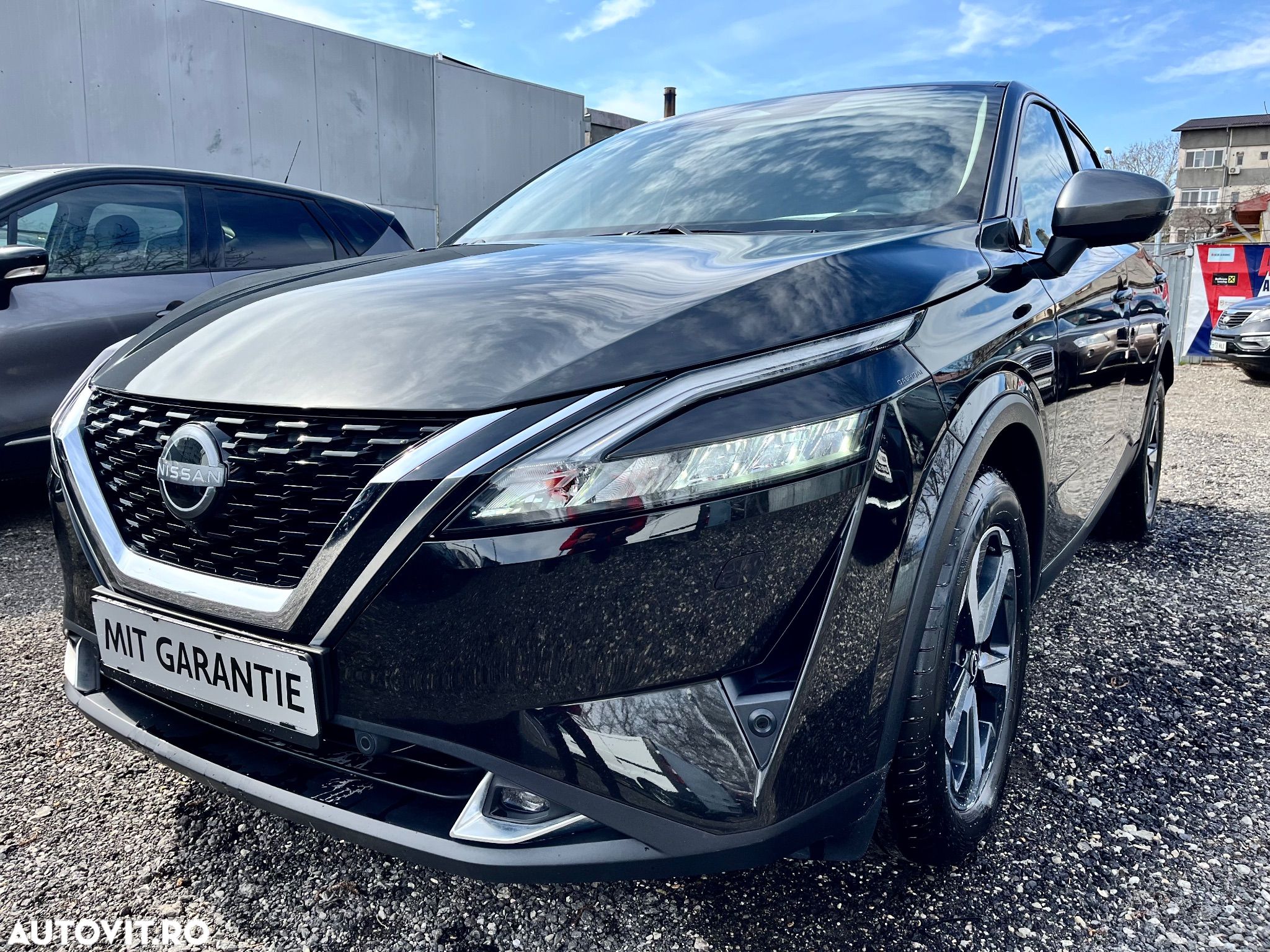 Nissan Qashqai 1.3 l Mild-Hybrid X-Tronic N-Connecta - 1