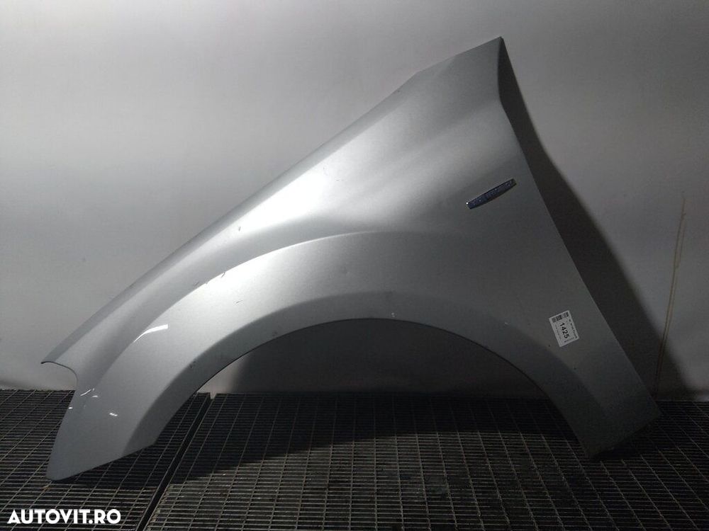 Aripa Stanga Fata Mercedes ML W164 Facelift 2008 - 2011 4 Usi SILVER (1425) - 1