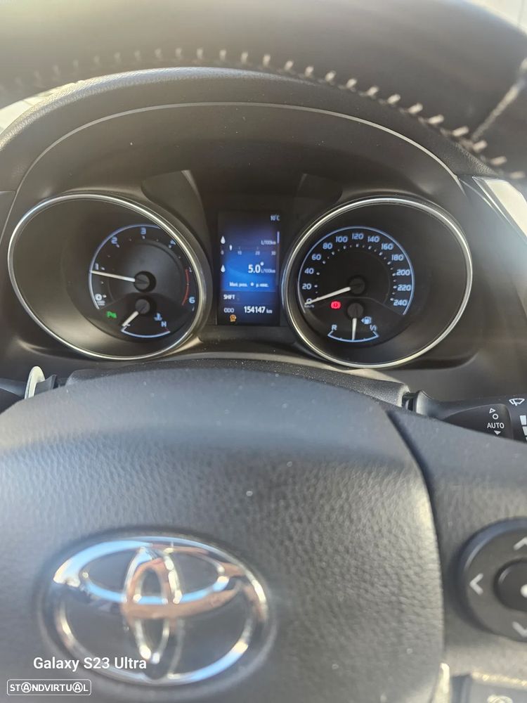 Toyota Auris 1.6 D-4D Exclusive+TSS - 6