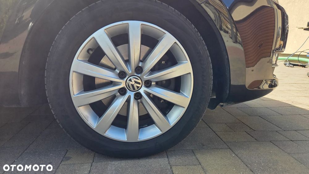 Volkswagen Sharan 2.0 TDI DSG BlueMotion Technology Highline - 36