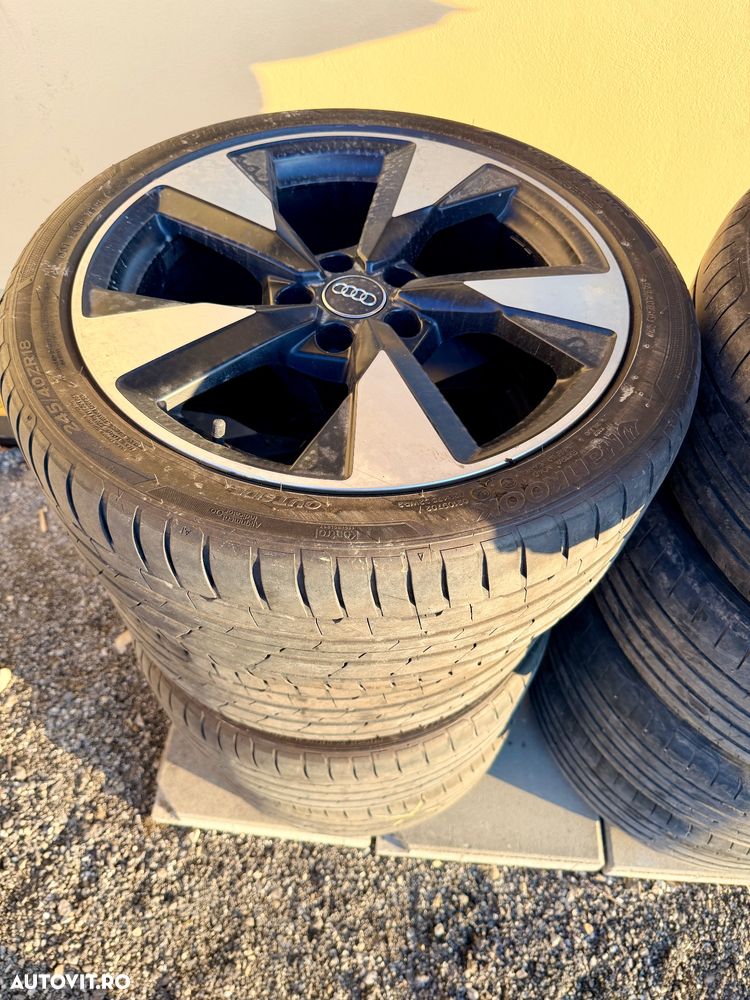 Audi A4 2.0 TDI quattro Stronic - 17