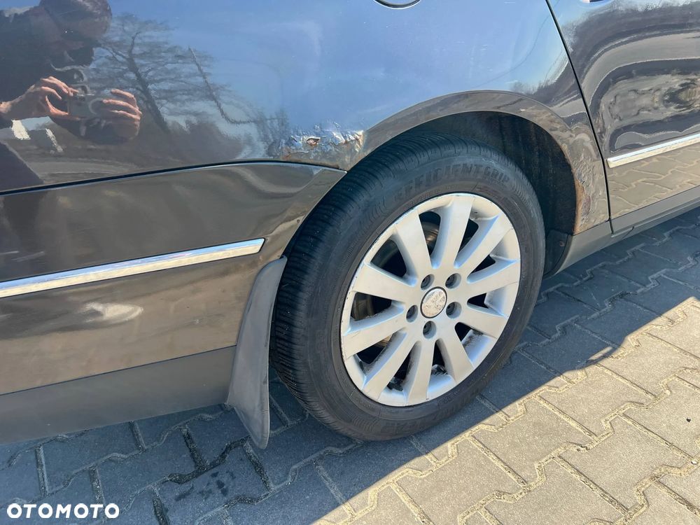 Volkswagen Passat 2.0 TDI Comfortline DSG - 9