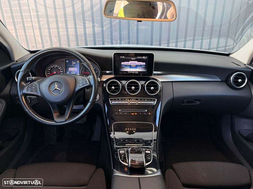 Mercedes-Benz C 220 BlueTEC Avantgarde Aut. - 23