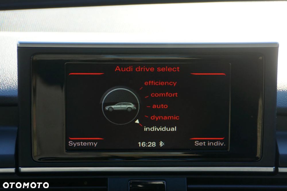 Audi A6 Avant - 16