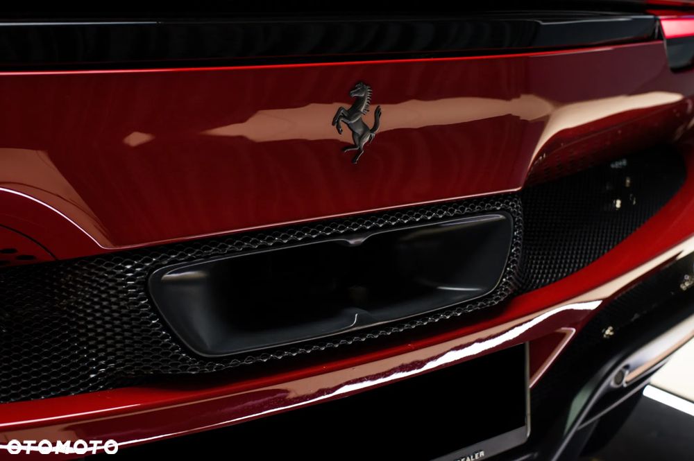 Ferrari 296 GTB - 13