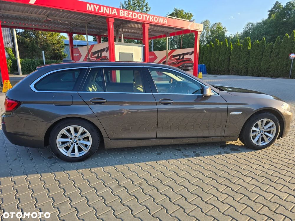 BMW Seria 5 520d - 4