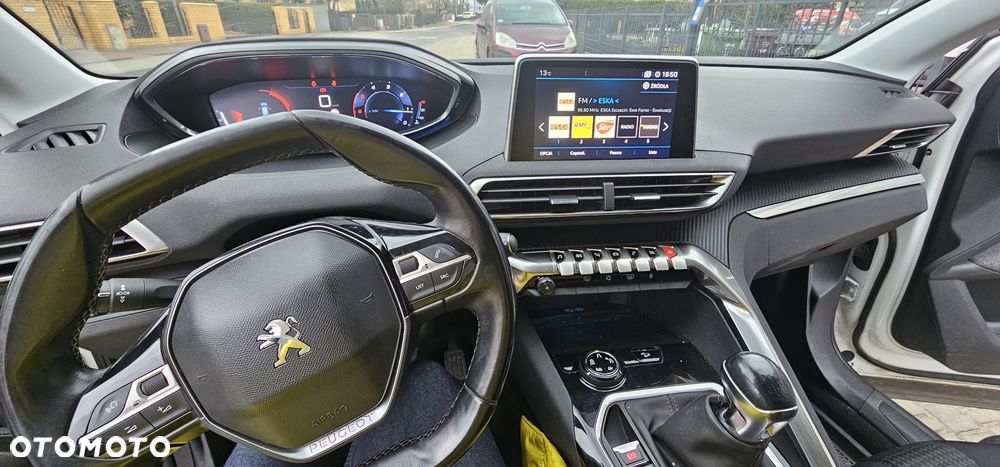 Peugeot 3008 1.6 BlueHDi Allure S&S - 18