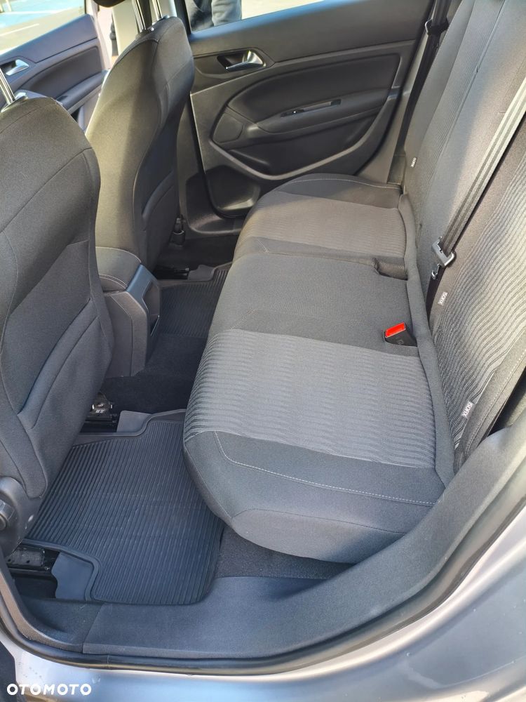 Peugeot 308 1.2 PureTech Allure S&S - 17