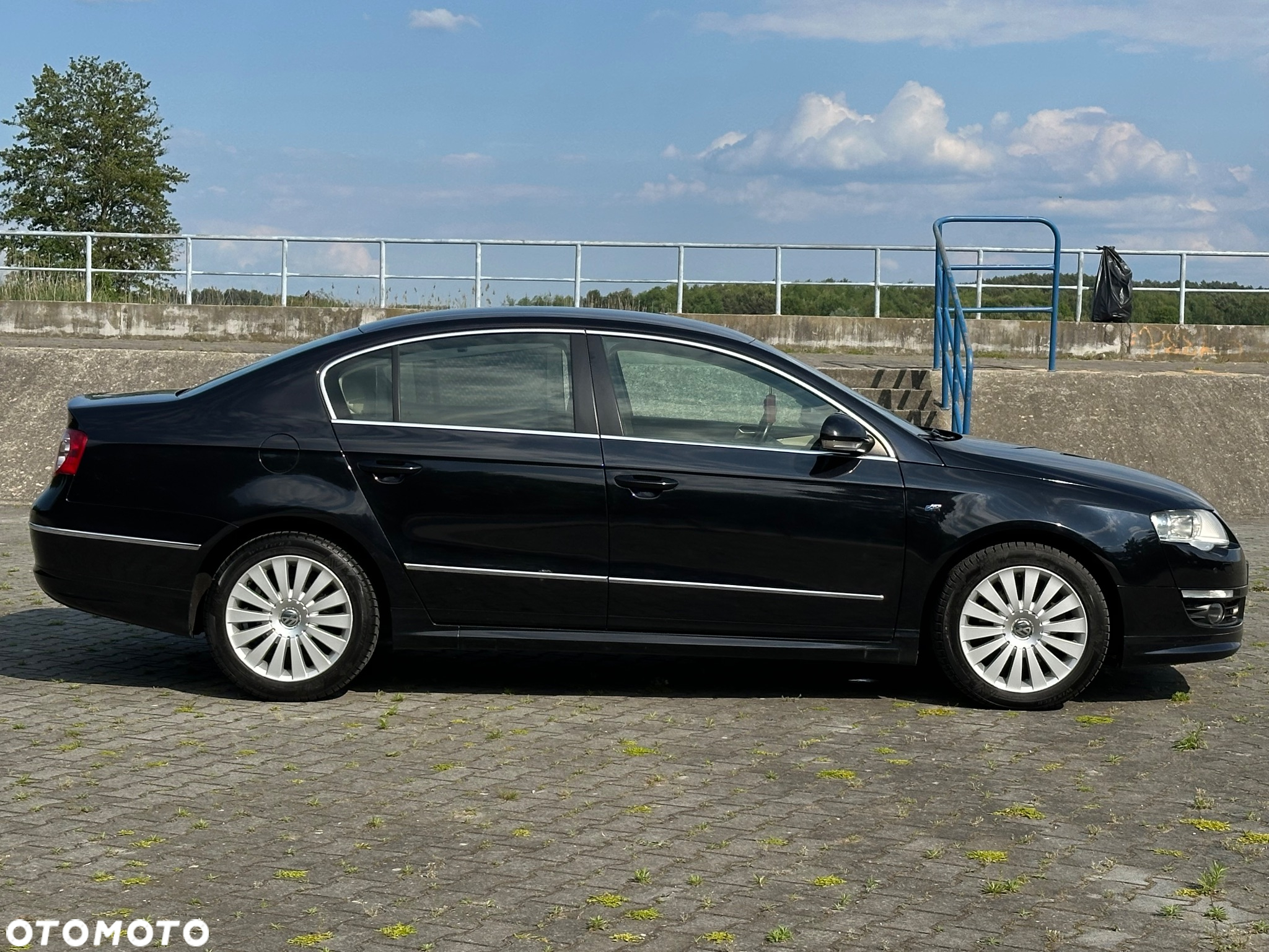 Volkswagen Passat 2.0 TDI DPF Highline DSG - 3