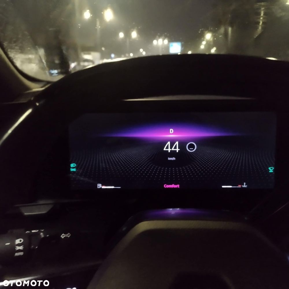 Renault Austral 1.3 TCe mHEV Techno - 12