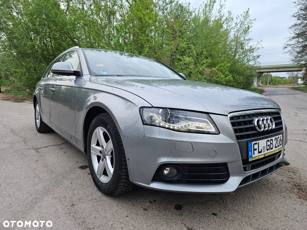 Audi A4 Avant 2.0 TDI DPF Ambition - 12