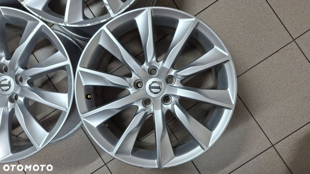 Felgi Aluminiowe 18 Volvo S90 V90 5x108 ET 42 - 5