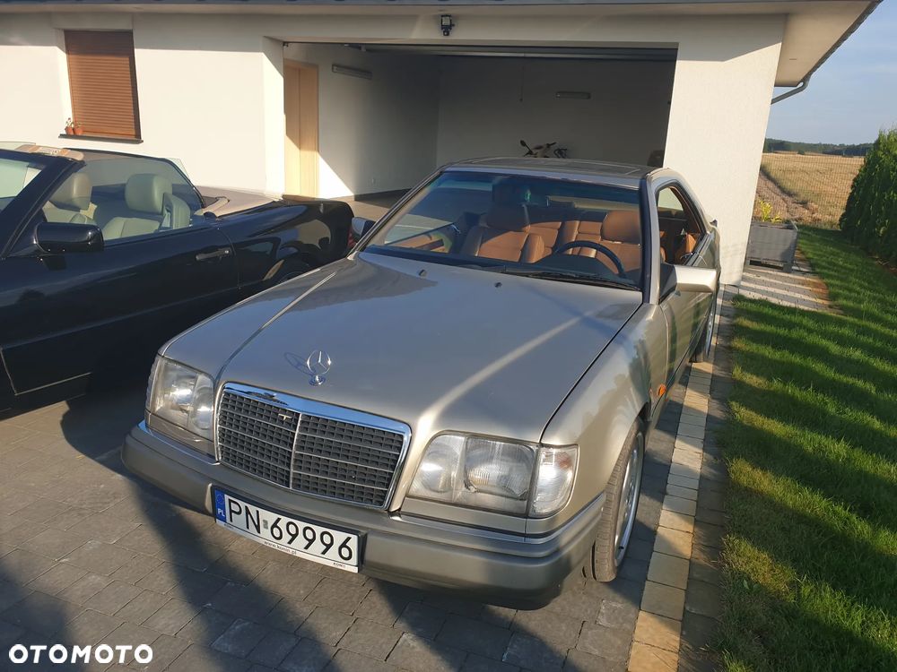 Mercedes-Benz Klasa E 320 - 19
