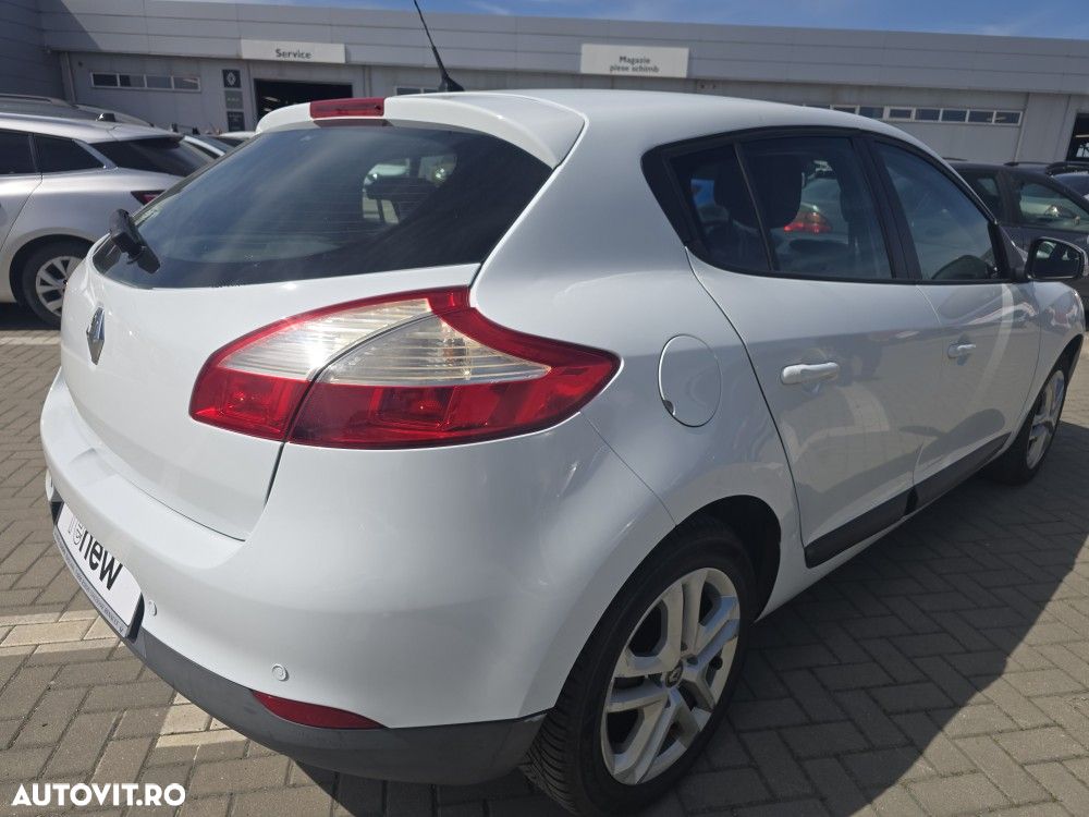 Renault Megane ENERGY dCi 110 Start & Stop Dynamique - 4