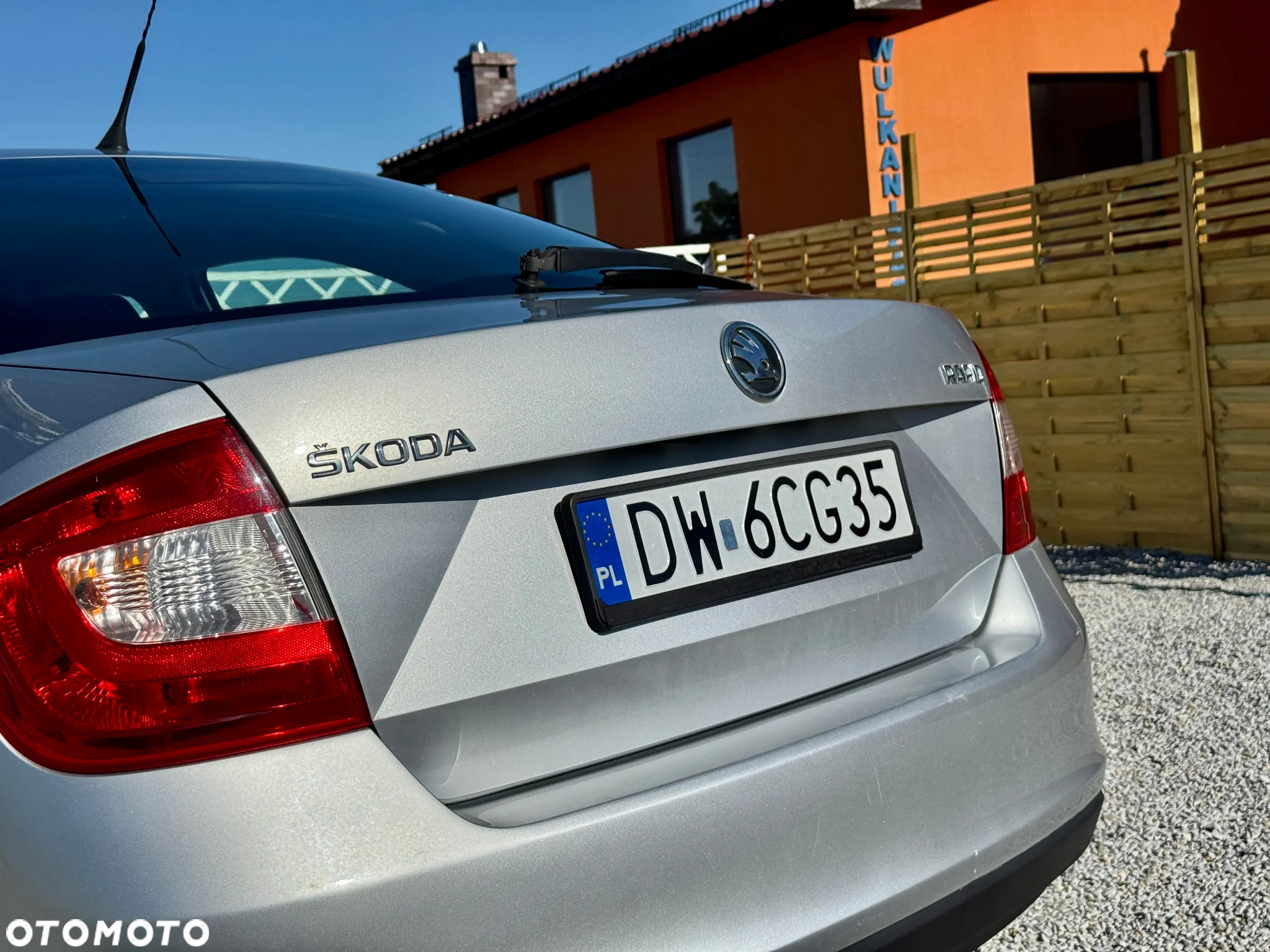 Skoda RAPID 1.2 TSI Edition - 22