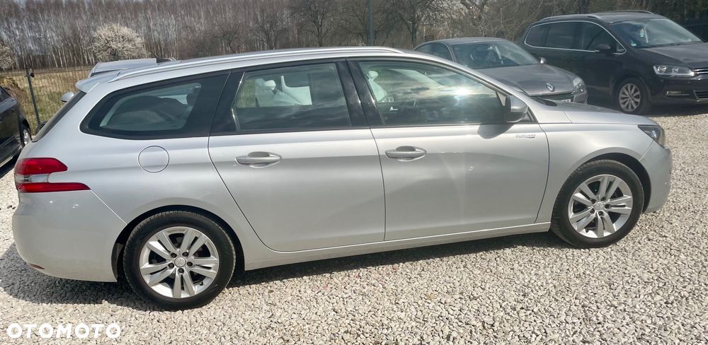 Peugeot 308 BlueHDi 120 Stop & Start Business-Line - 22