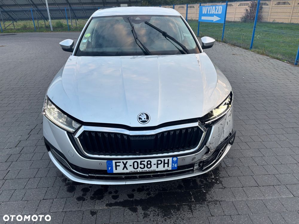 Skoda Octavia 2.0 TDI DSG Edition - 5