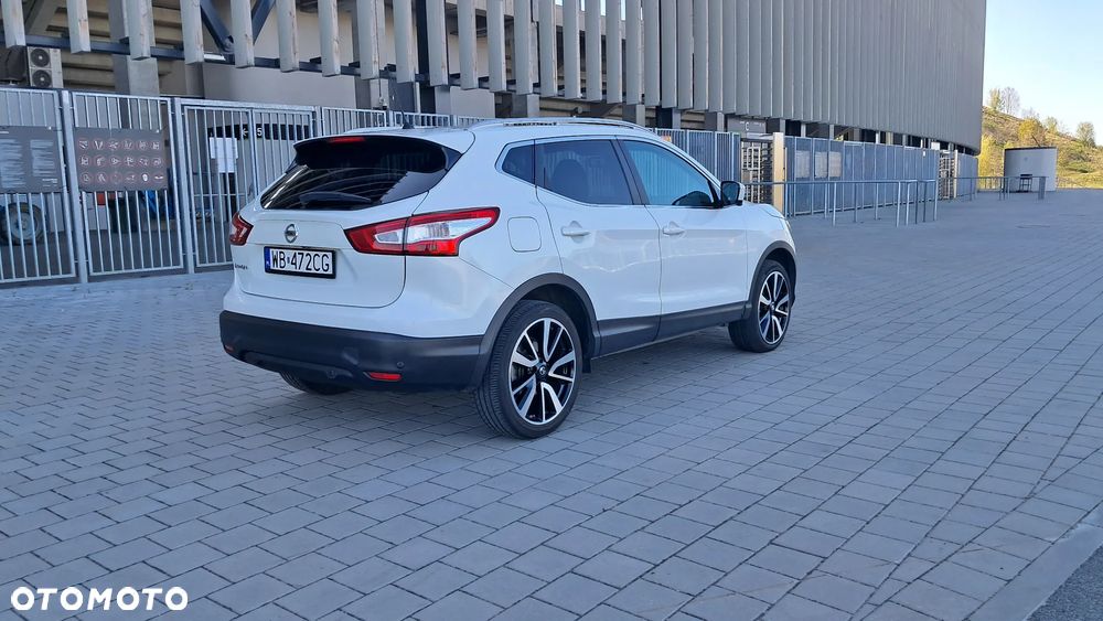 Nissan Qashqai 1.6 DCi Tekna+ - 9