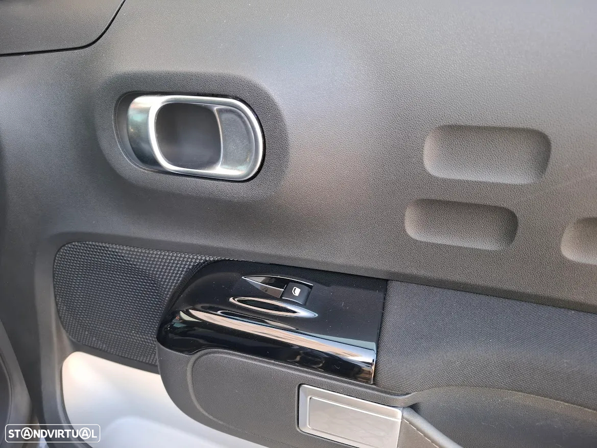 Citroën C3 1.2 PureTech C-Series - 42