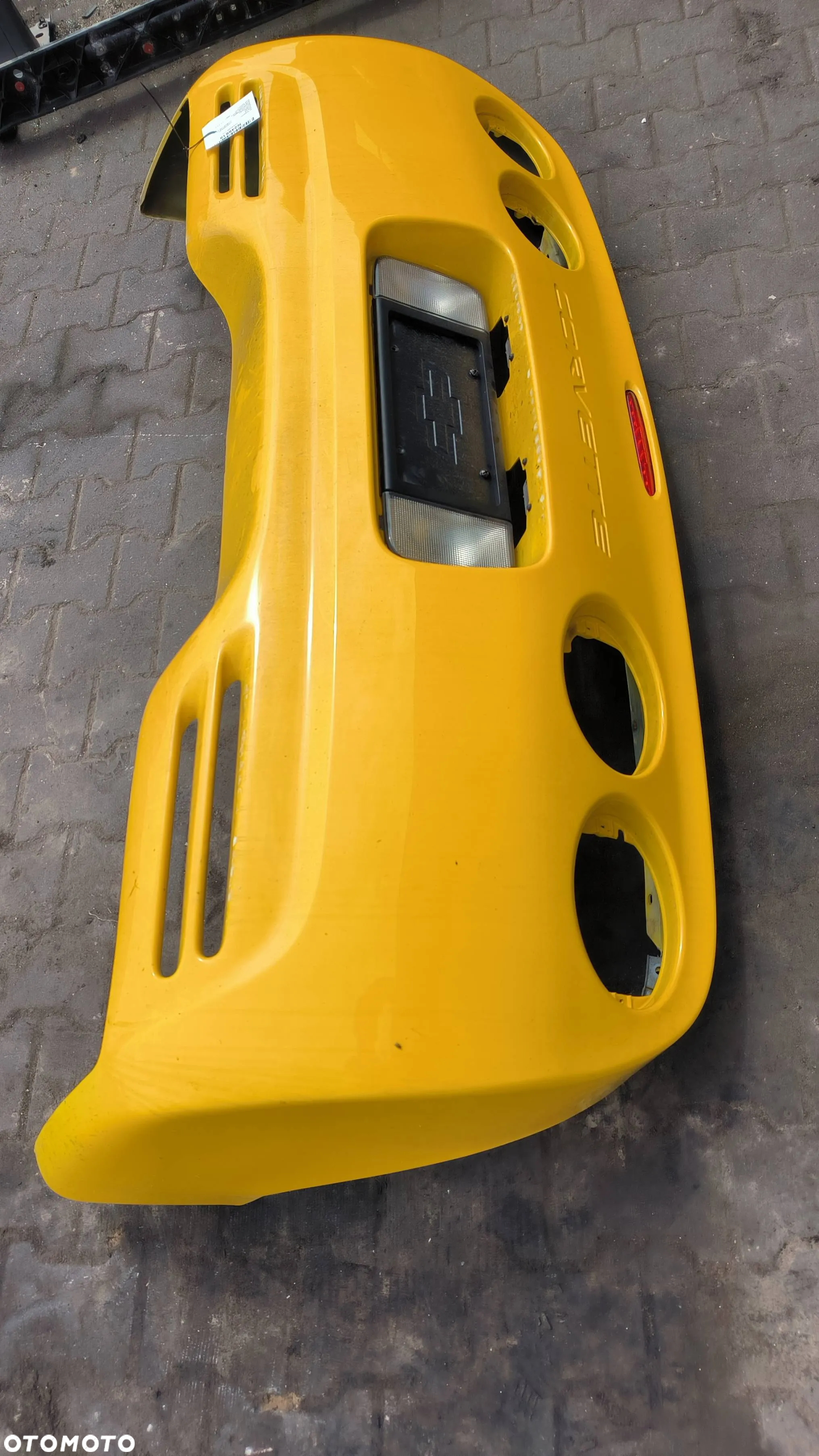 Zderzak tył Chevrolet Corvette C5 Coupe 2003r. Z06 Benzyna 5,7 B - 5