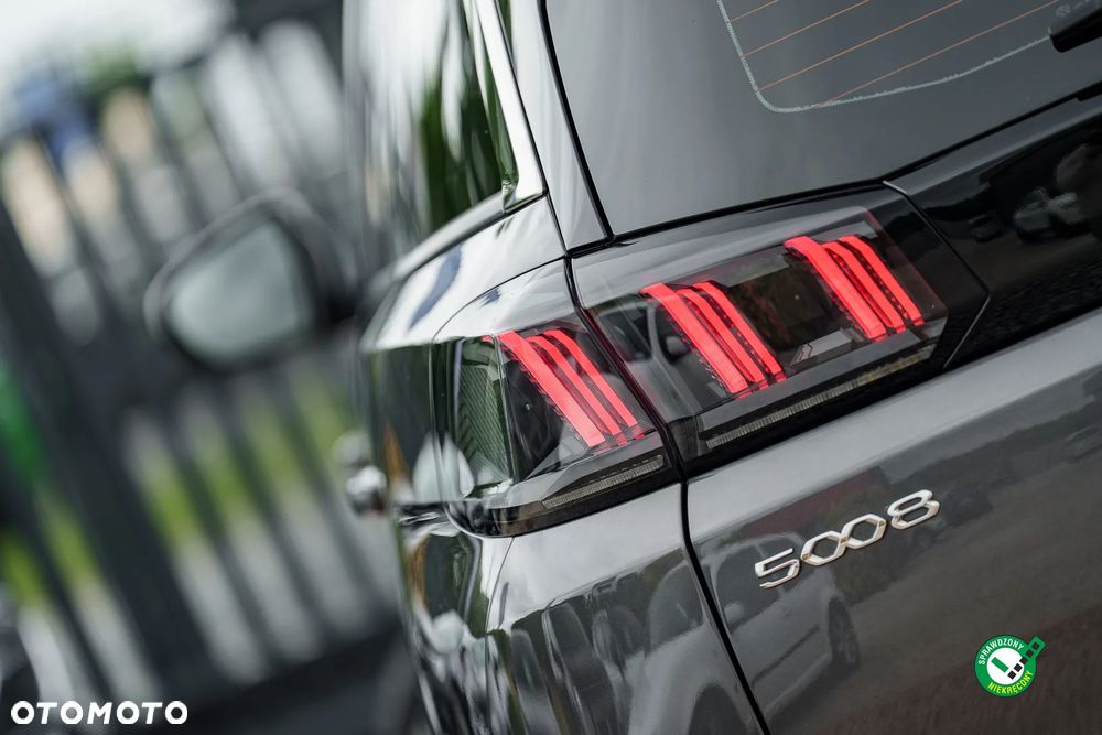 Peugeot 5008 - 11