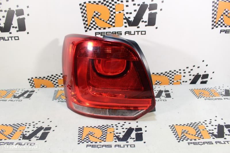 Farolim Esquerdo Volkswagen Polo (6R1, 6C1)  Farolim Esquerdo Vw Polo - 1