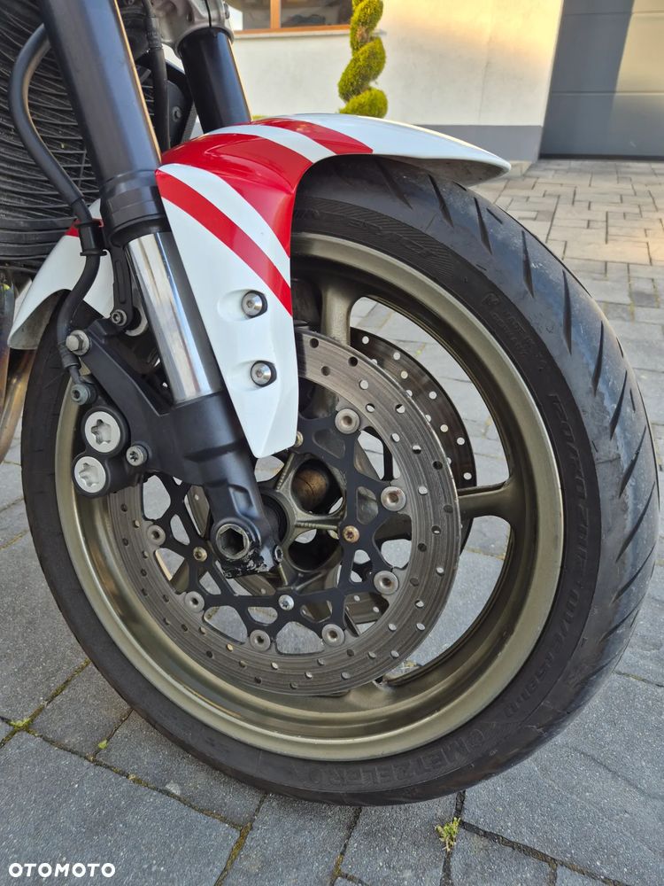Yamaha FZ - 10