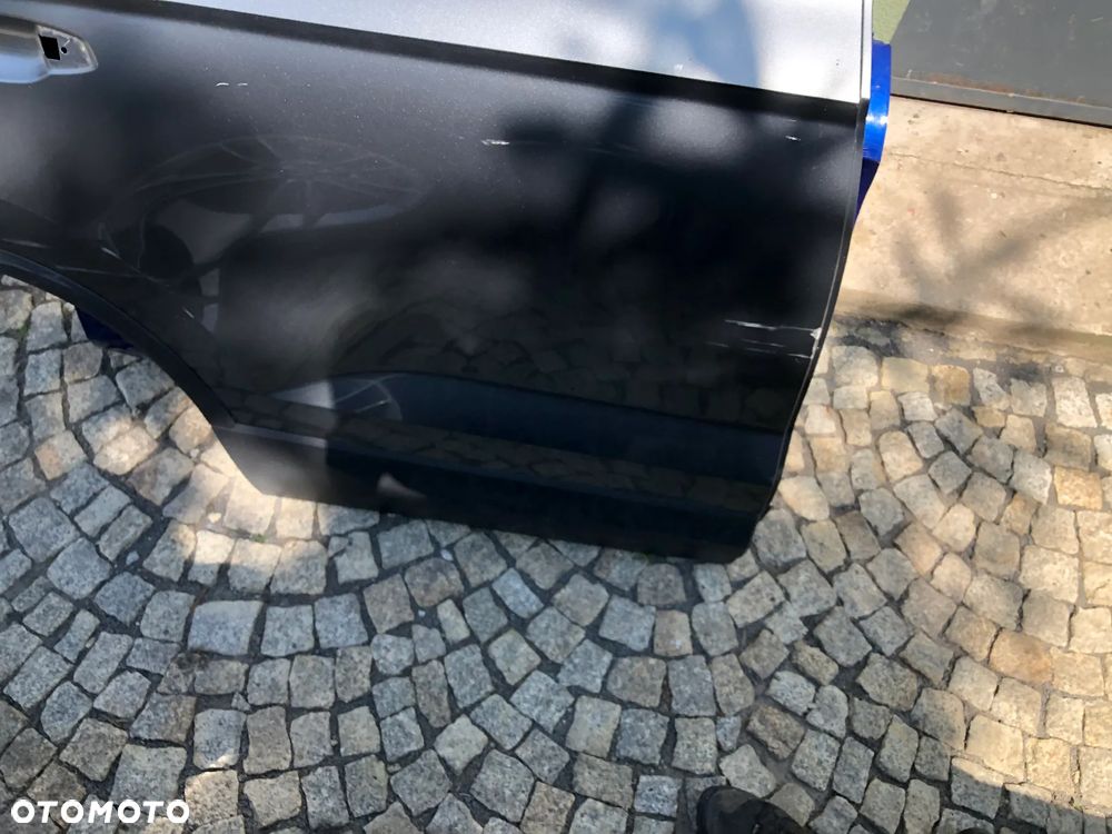 Drzwi prawe prawy tył Seat Ateca 575 16- - 6