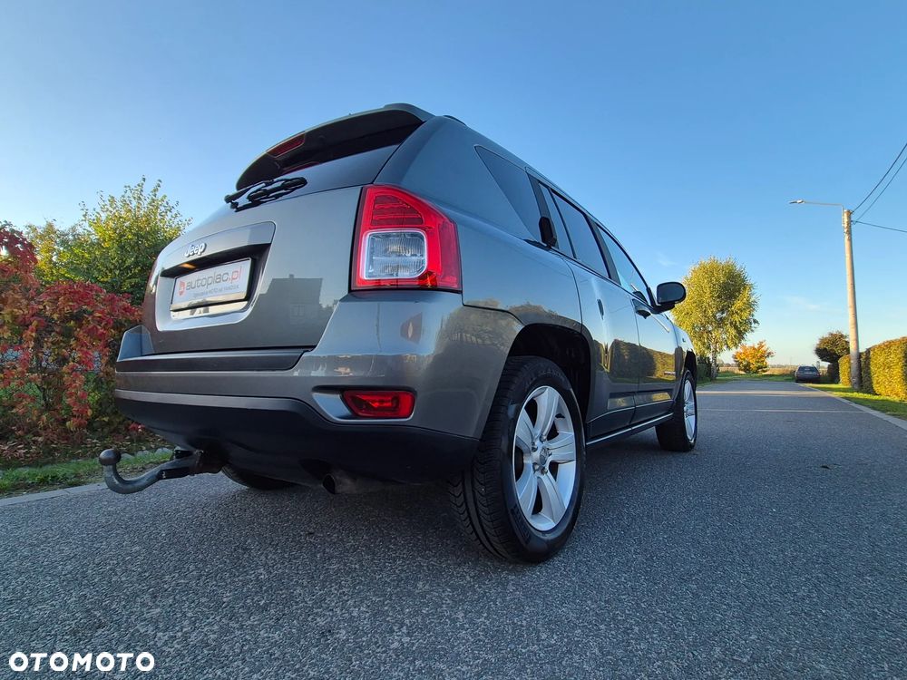 Jeep Compass - 16