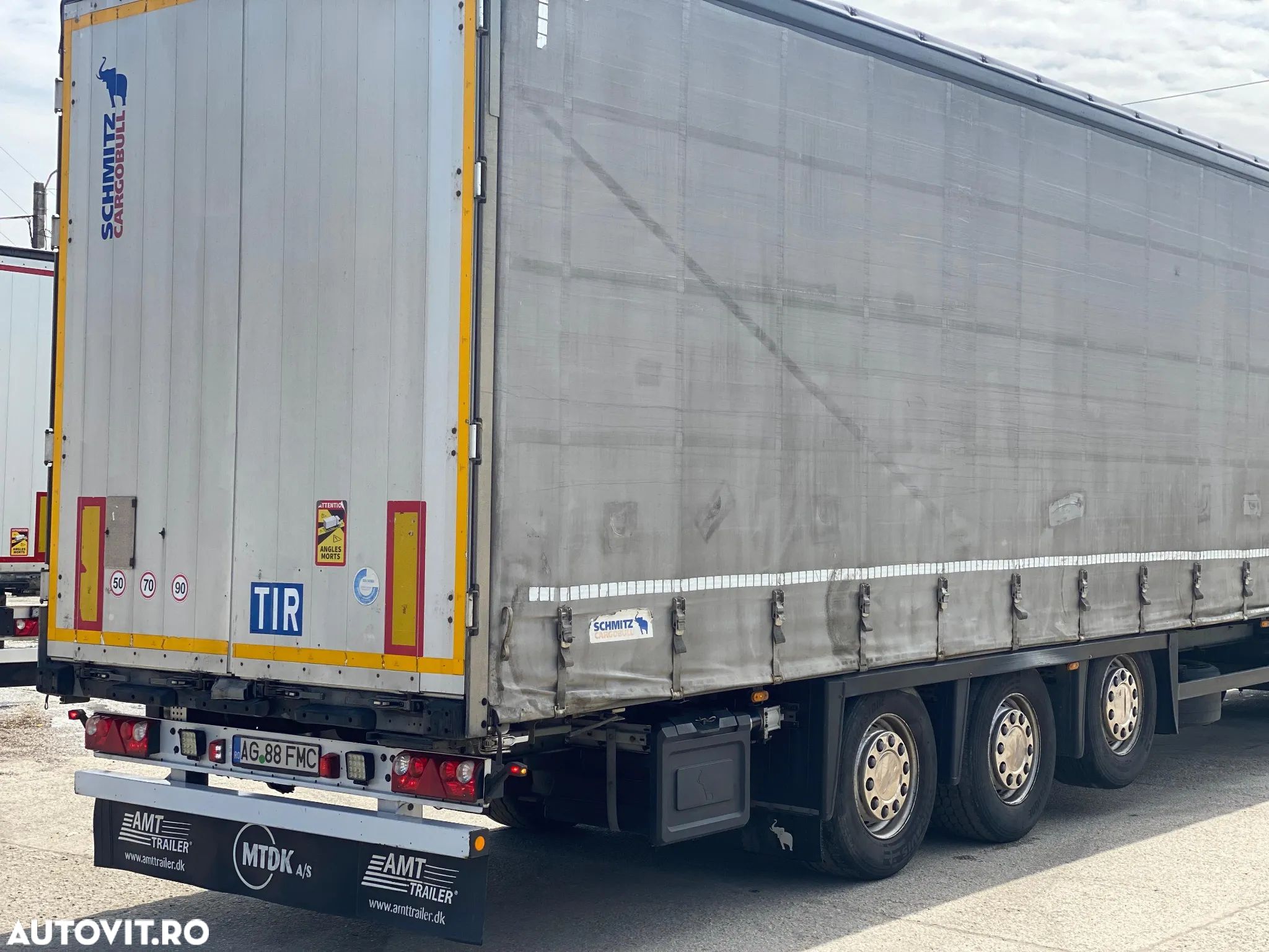 Schmitz Cargobull S01 Vario - 1