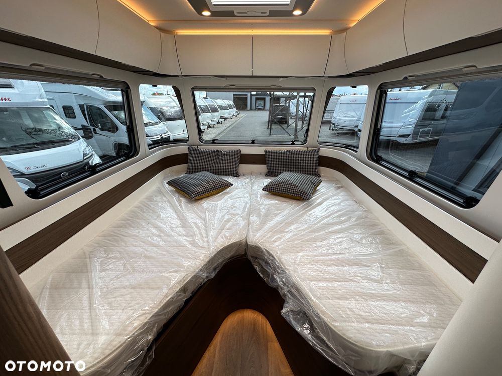 Hymer-Eriba Touring 820 - 21