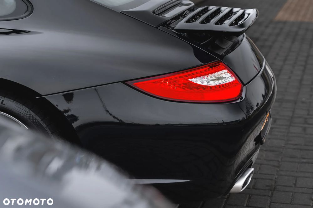 Porsche 911 Carrera PDK - 20