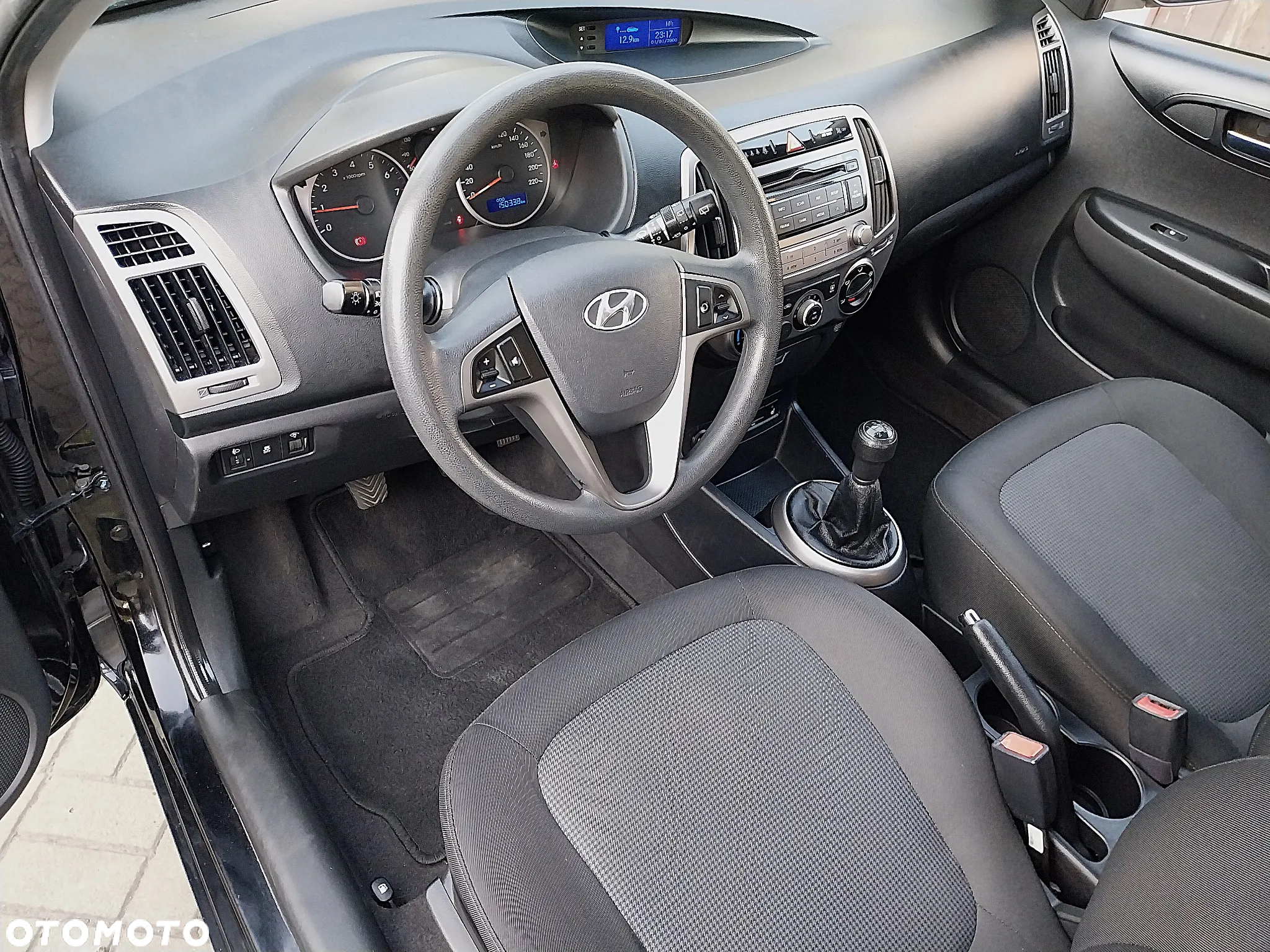 Hyundai i20 1.2 Trend - 13
