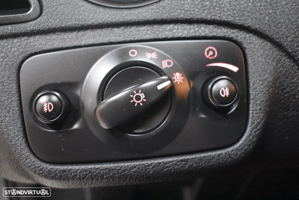 Ford S-Max 2.0 TDCi Trend 7L - 43