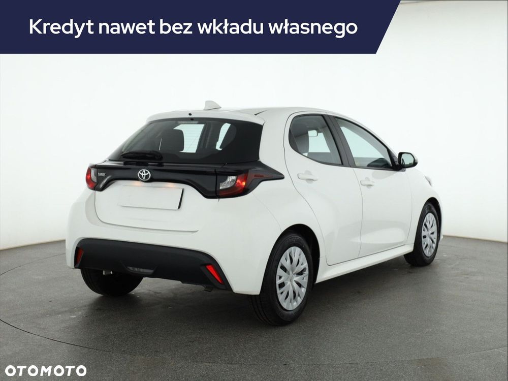 Toyota Yaris - 7
