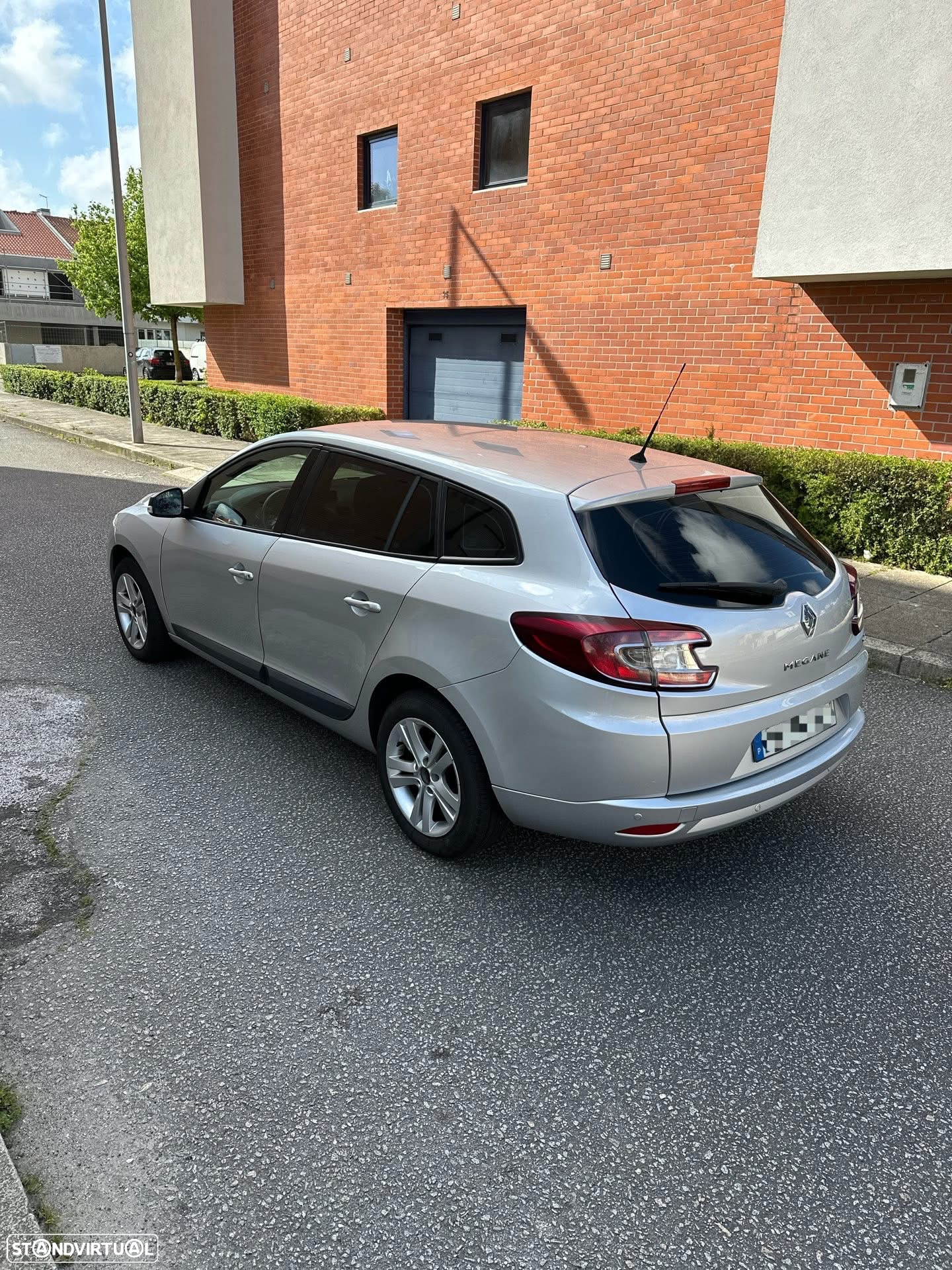 Renault Mégane 1.5 dCi Dynamique - 4