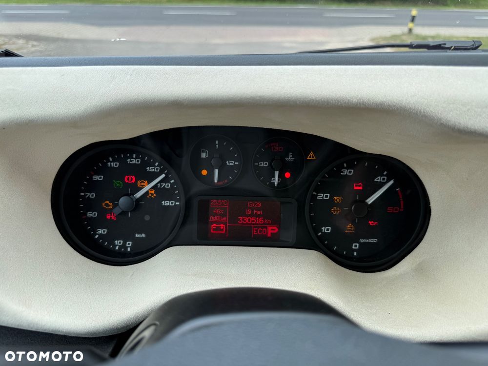 Iveco 70C - 25
