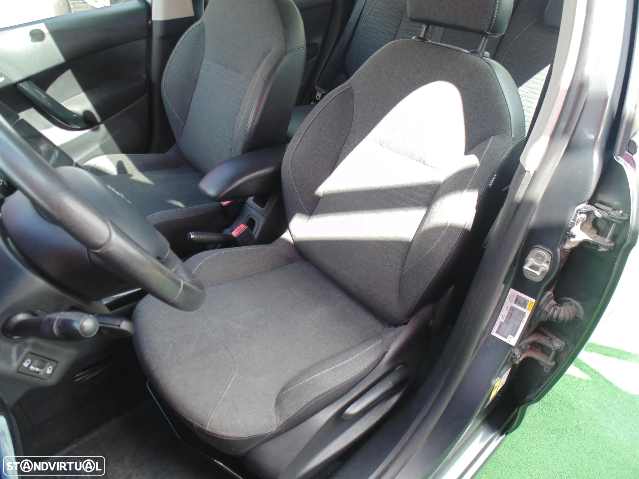 Citroën C3 1.2 PureTech Collection - 16