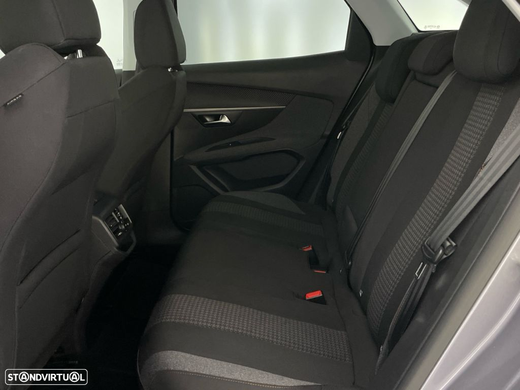 Peugeot 3008 1.5 BlueHDi Active - 12